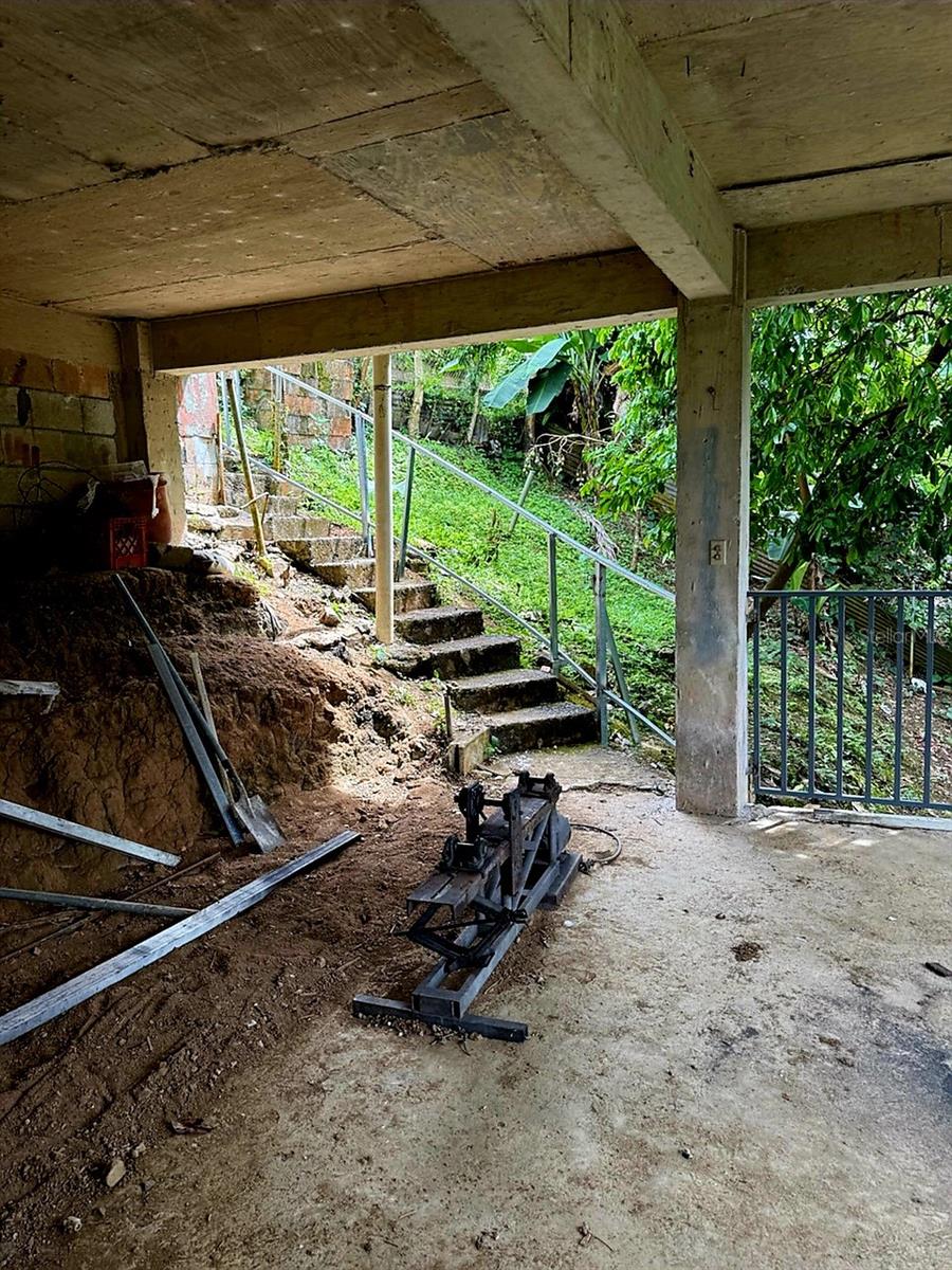 BARRIO GUARAGUAO - Residential