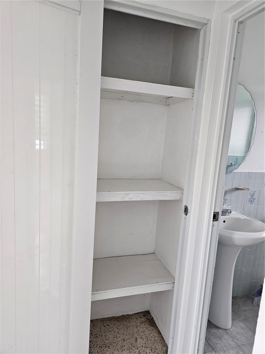 BARRIO GUARAGUAO - Residential