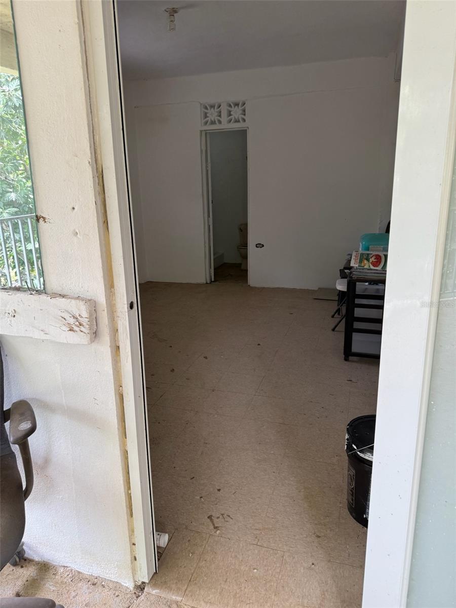 BARRIO GUARAGUAO - Residential