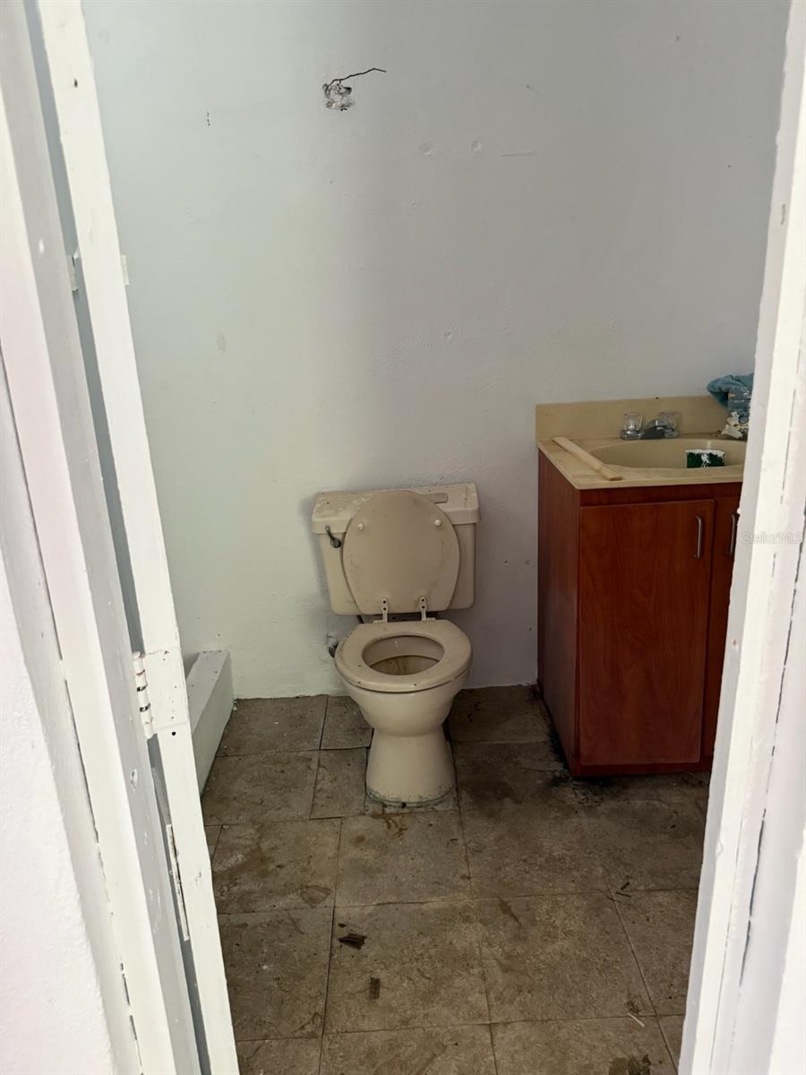 BARRIO GUARAGUAO - Residential