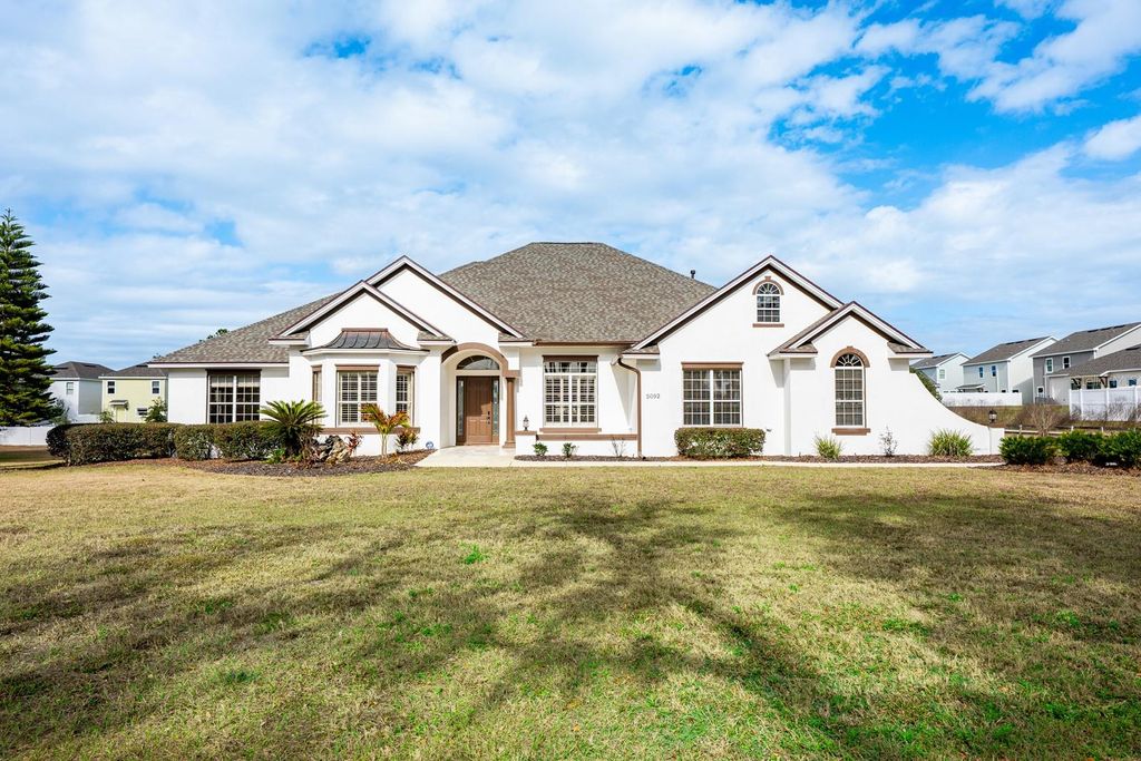 Photo of 5092 NE 81st Boulevard, Wildwood, FL 34785 (MLS # O6373301)