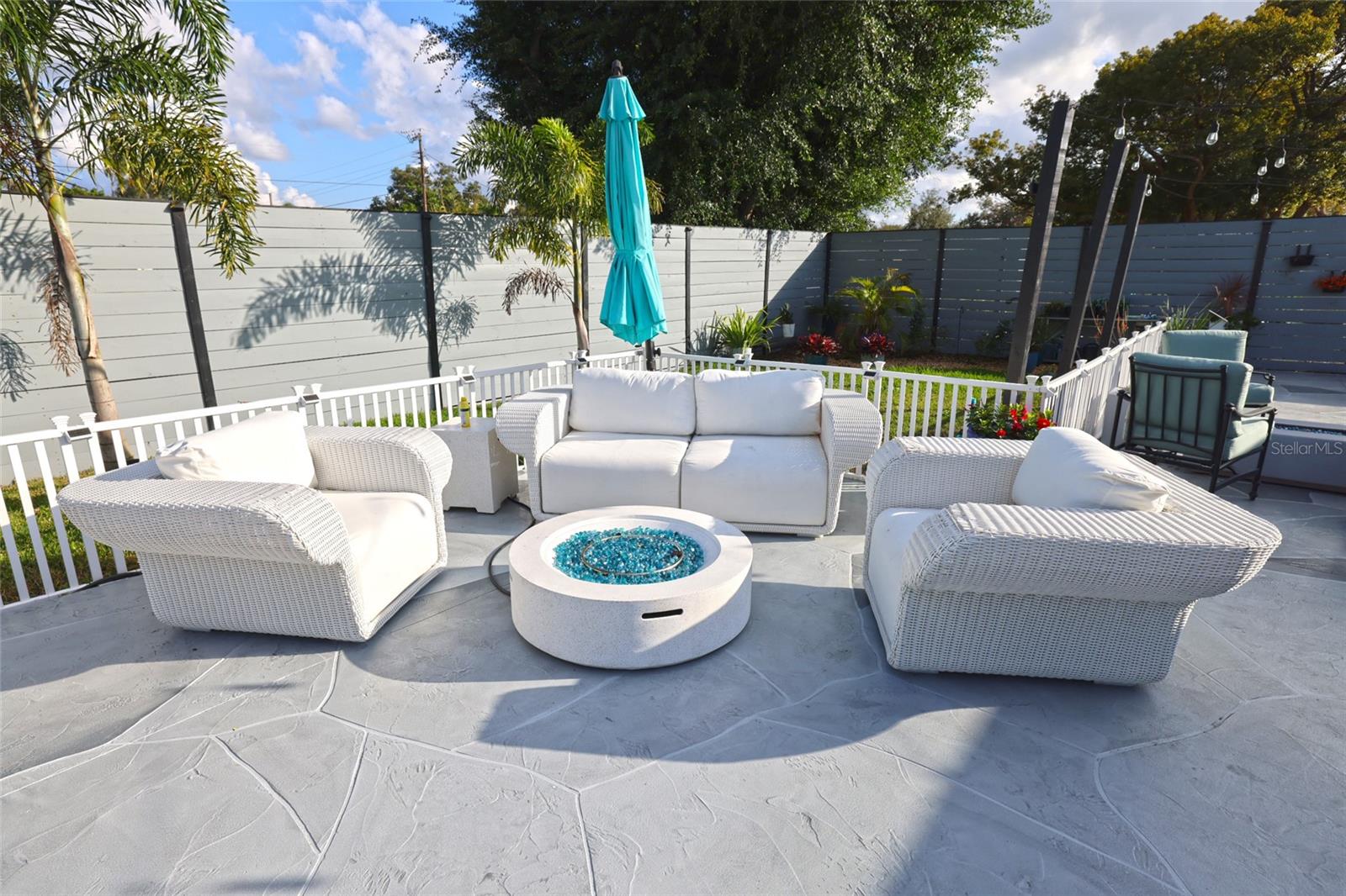 SARASOTA SPGS - Residential