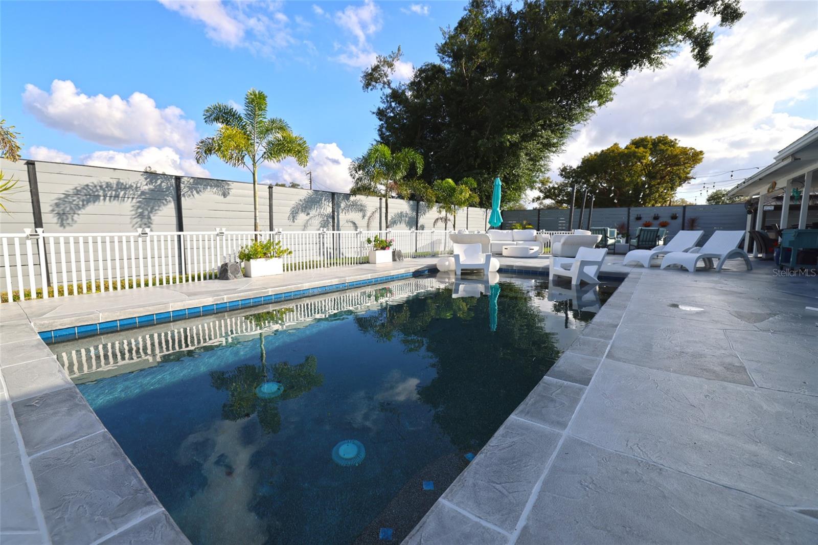 SARASOTA SPGS - Residential