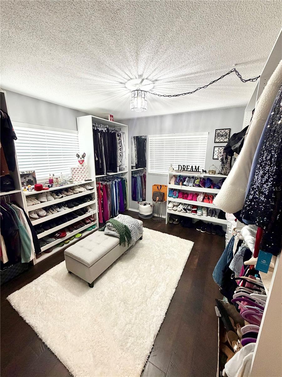 SARASOTA SPGS - Residential