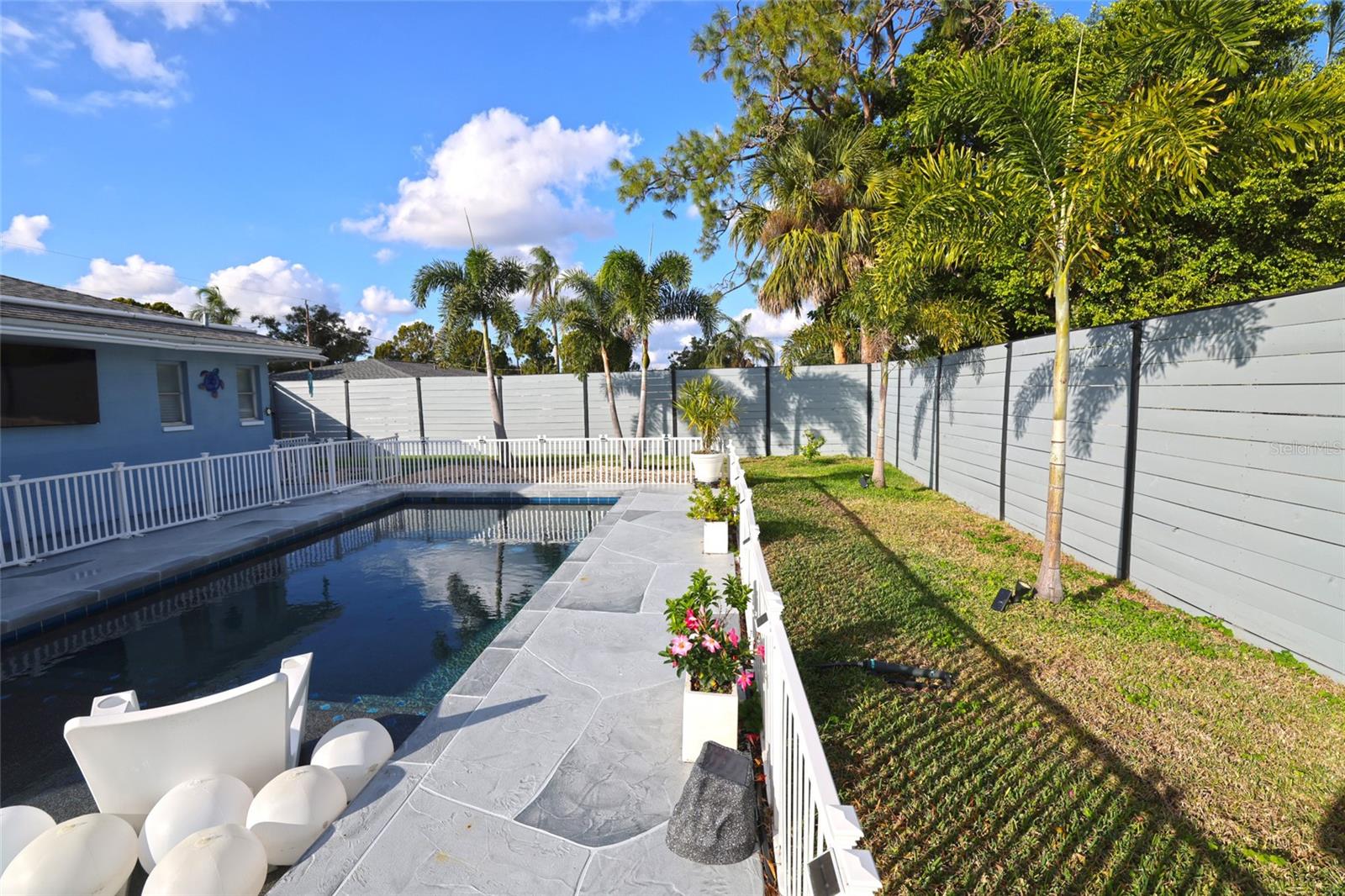 SARASOTA SPGS - Residential