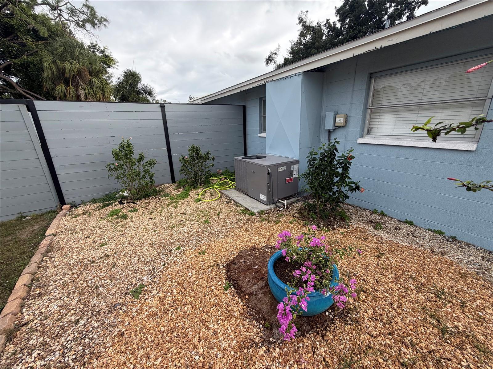 SARASOTA SPGS - Residential