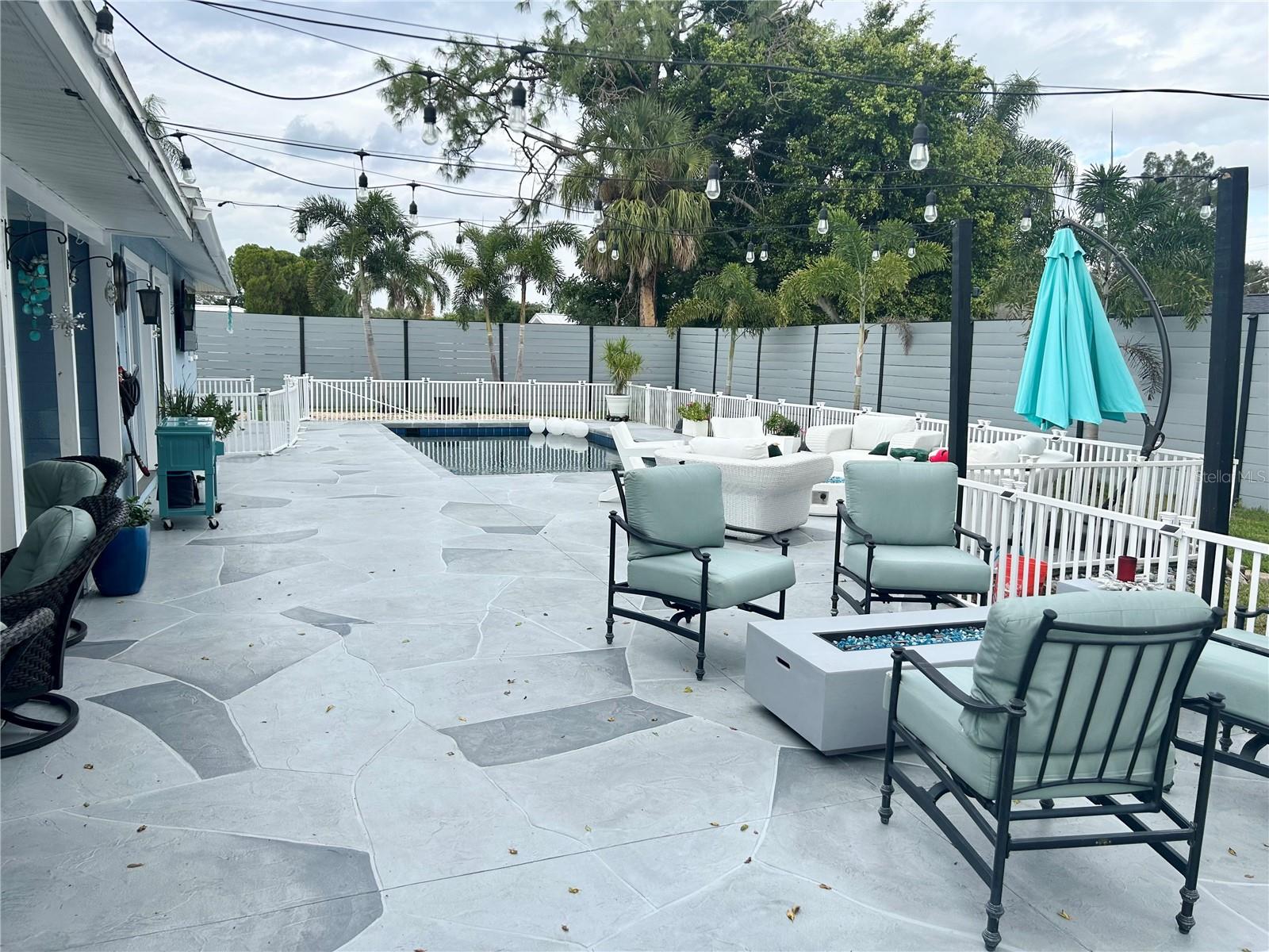 SARASOTA SPGS - Residential