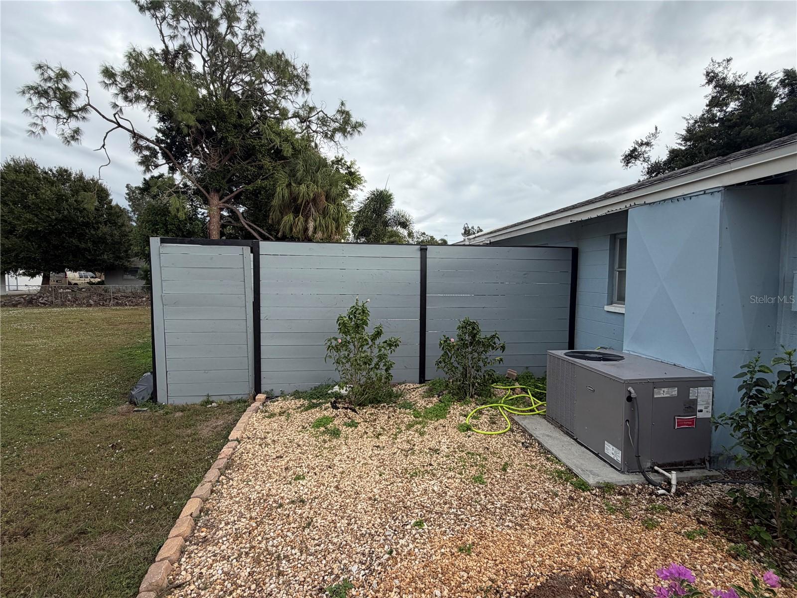 SARASOTA SPGS - Residential