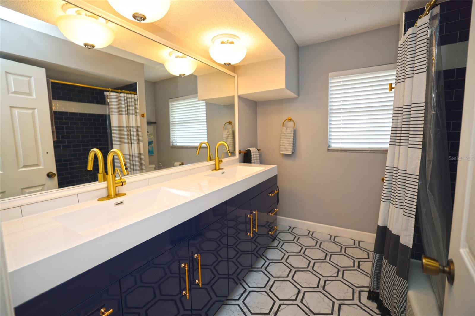 SARASOTA SPGS - Residential