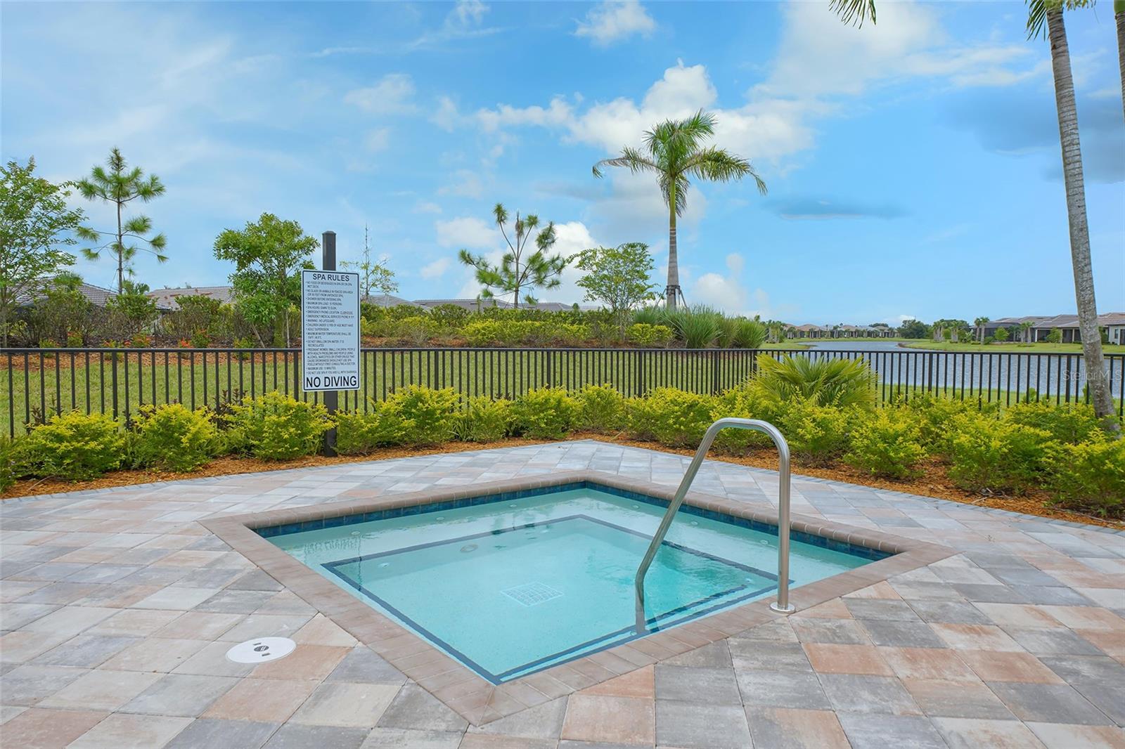 ISLANDWALK/THE WEST VLGS PH 5 - Residential