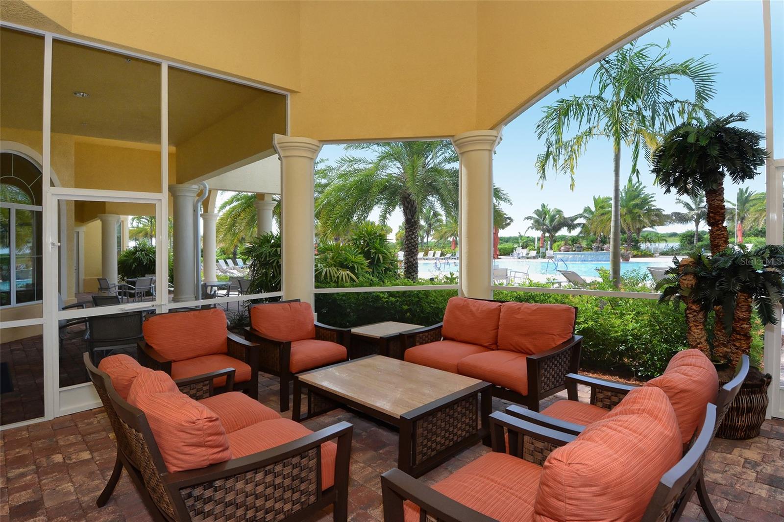 ISLANDWALK/THE WEST VLGS PH 5 - Residential