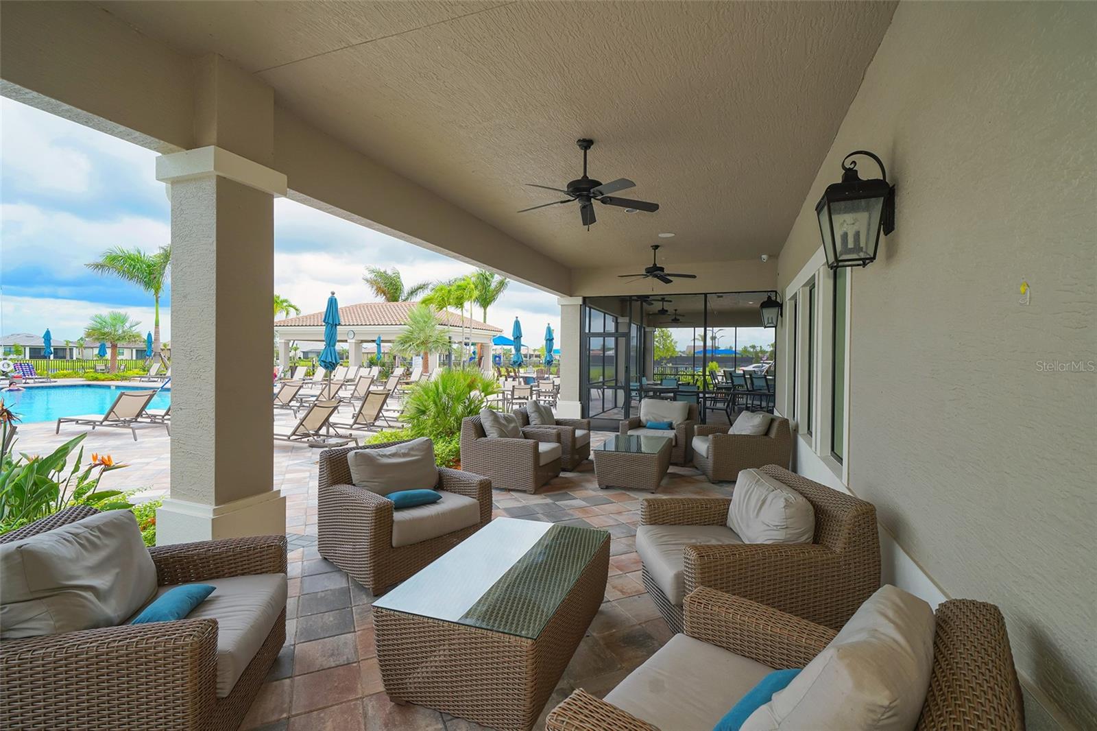 ISLANDWALK/THE WEST VLGS PH 5 - Residential