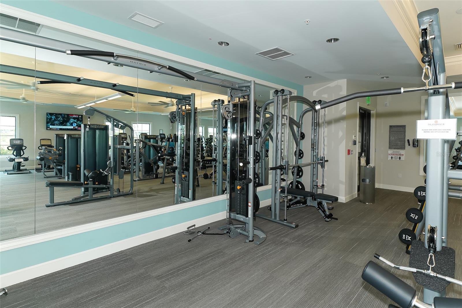 ISLANDWALK/THE WEST VLGS PH 5 - Residential