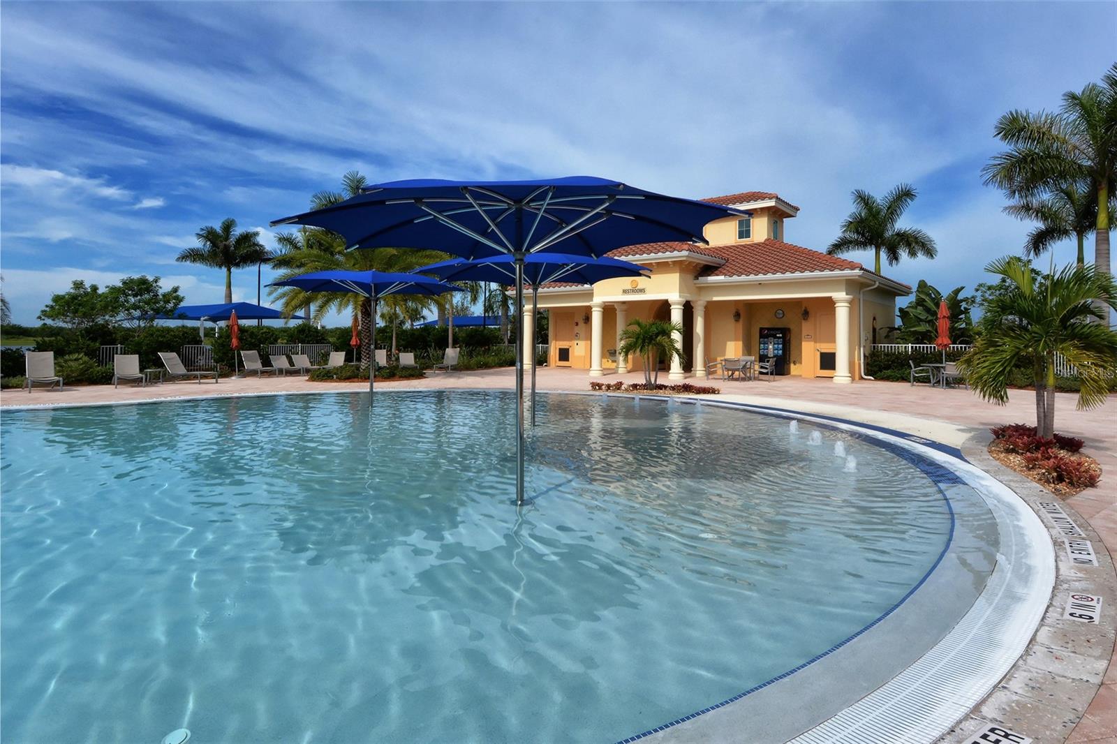 ISLANDWALK/THE WEST VLGS PH 5 - Residential