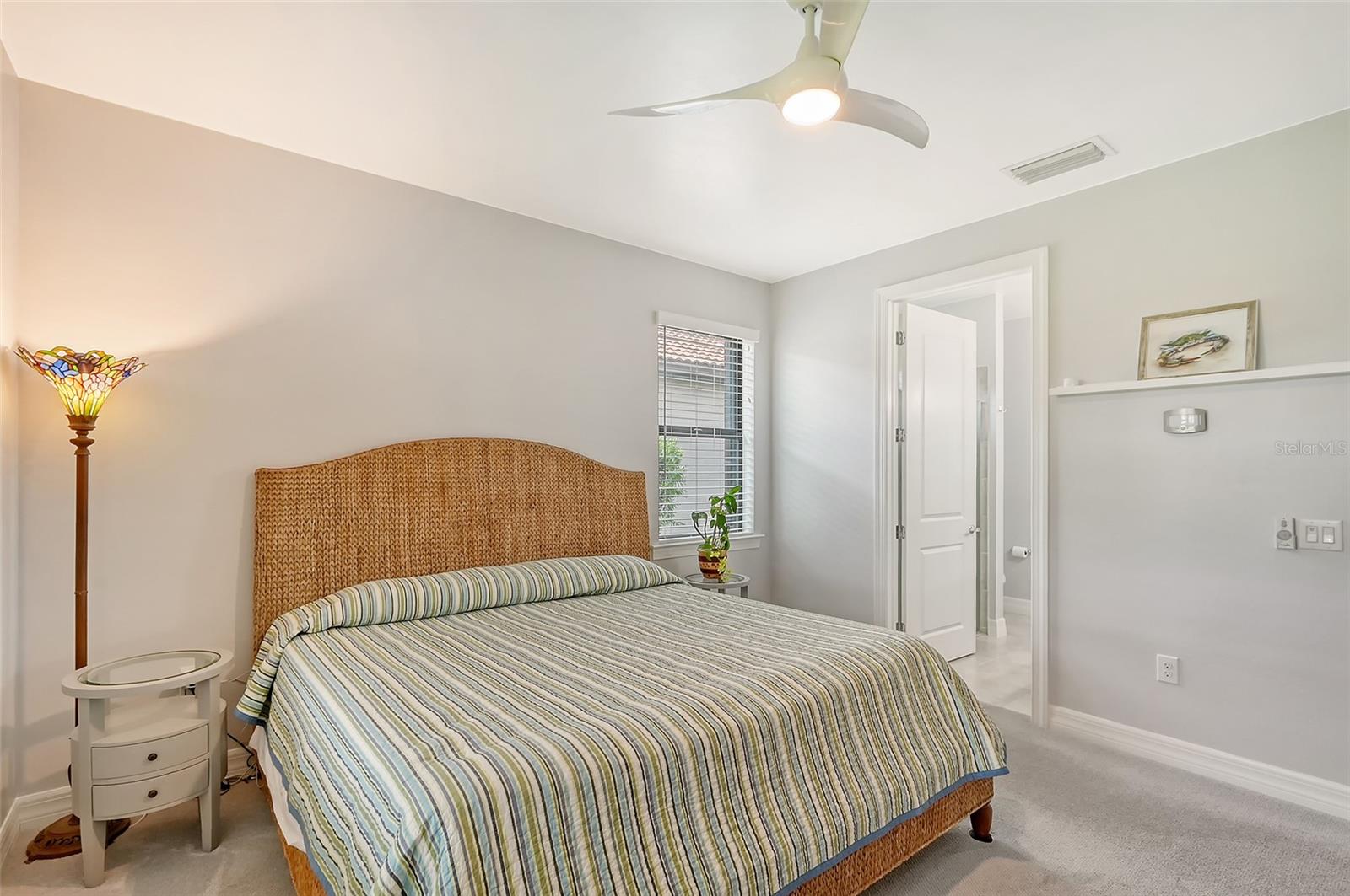 ISLANDWALK/THE WEST VLGS PH 5 - Residential