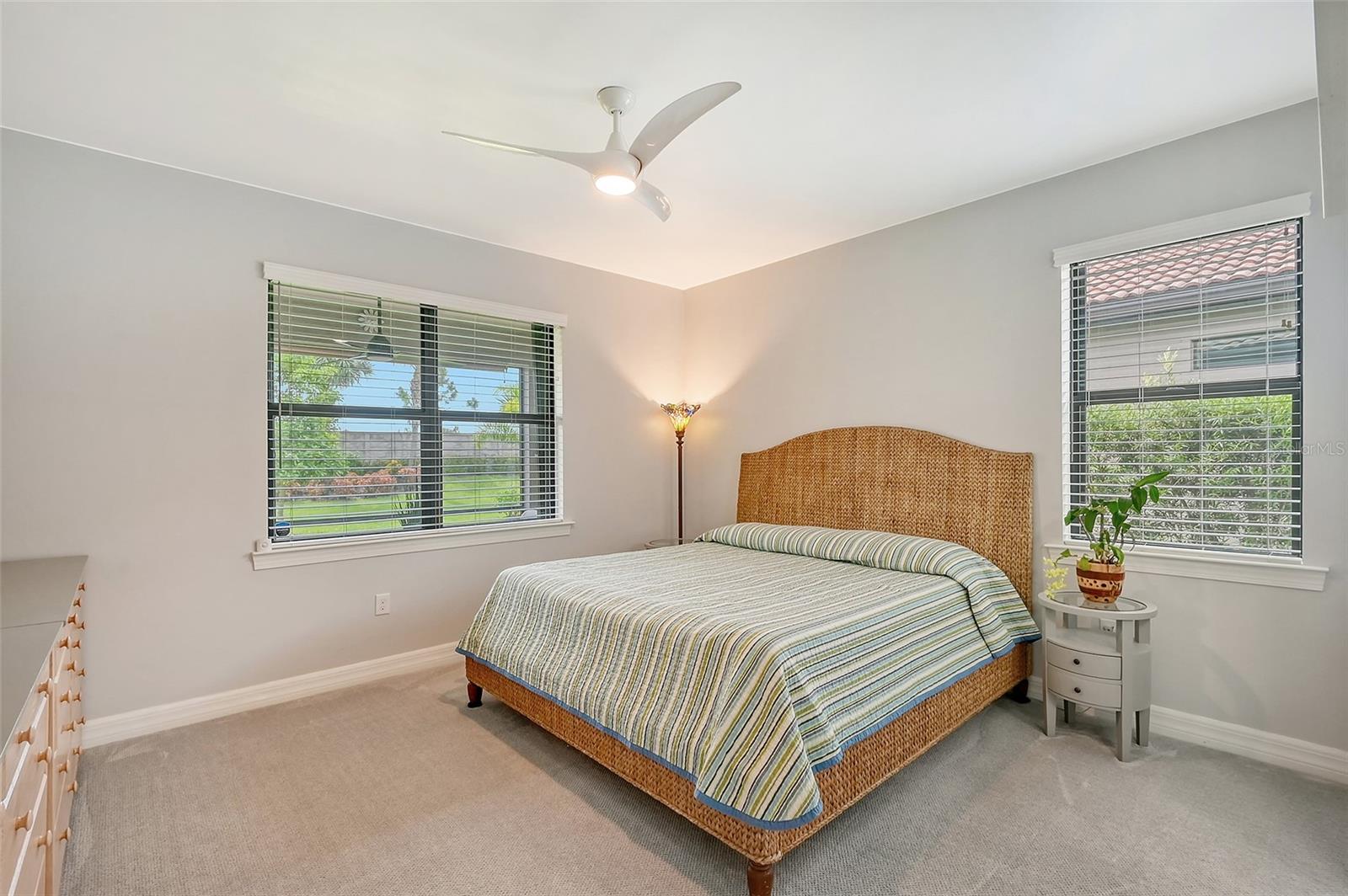 ISLANDWALK/THE WEST VLGS PH 5 - Residential