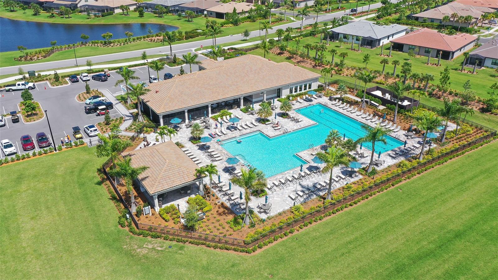 ISLANDWALK/THE WEST VLGS PH 5 - Residential