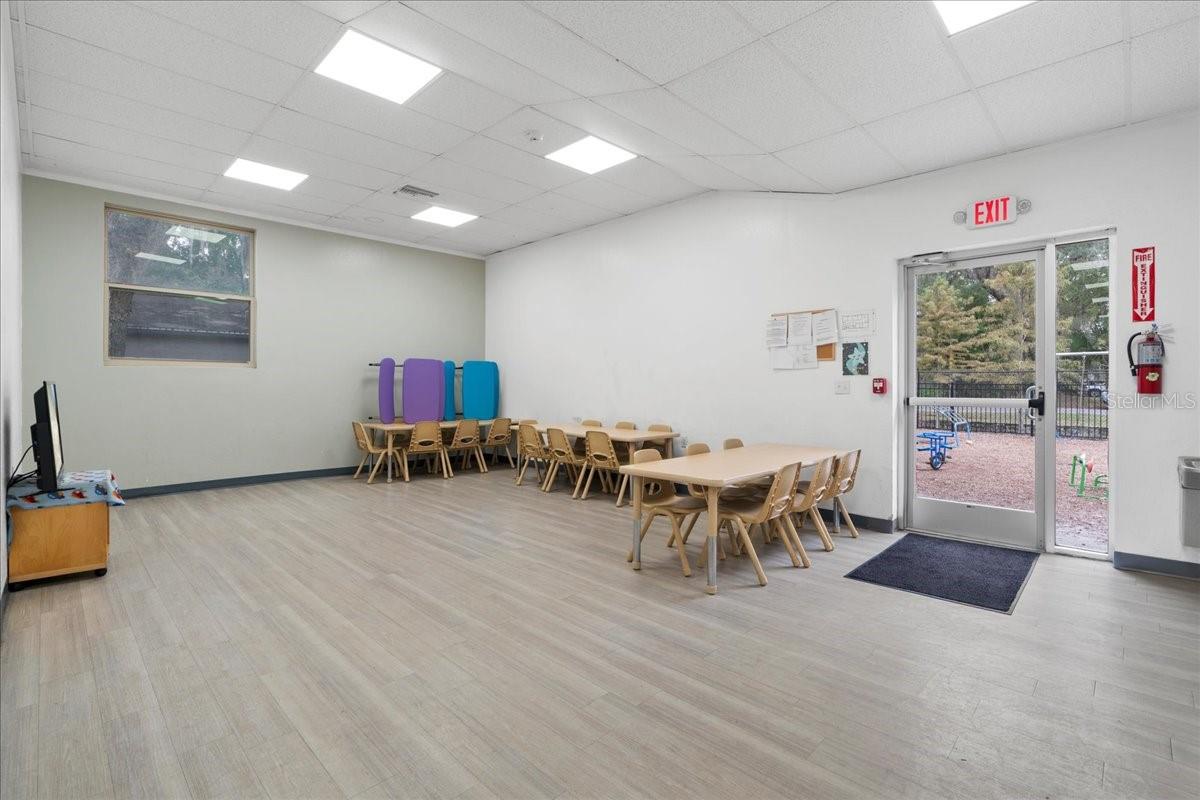 NORTHEAST SEOLA - Commercial Sale