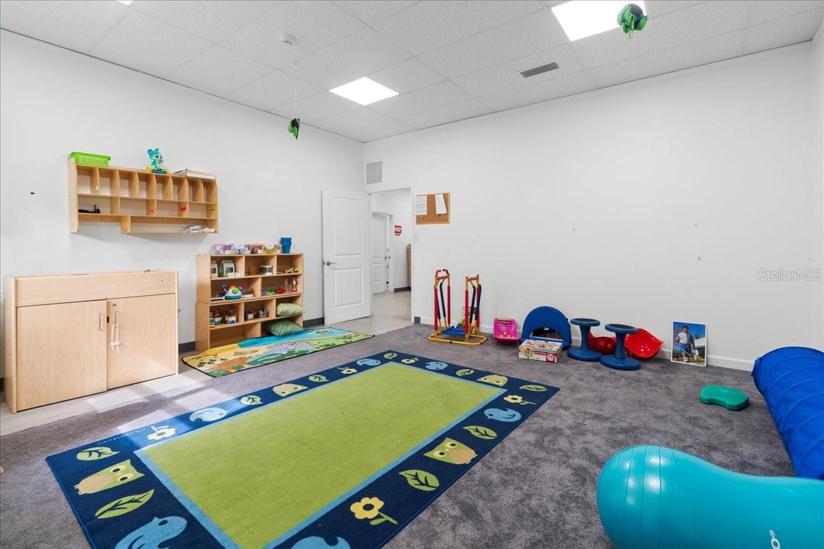 NORTHEAST SEOLA - Commercial Sale