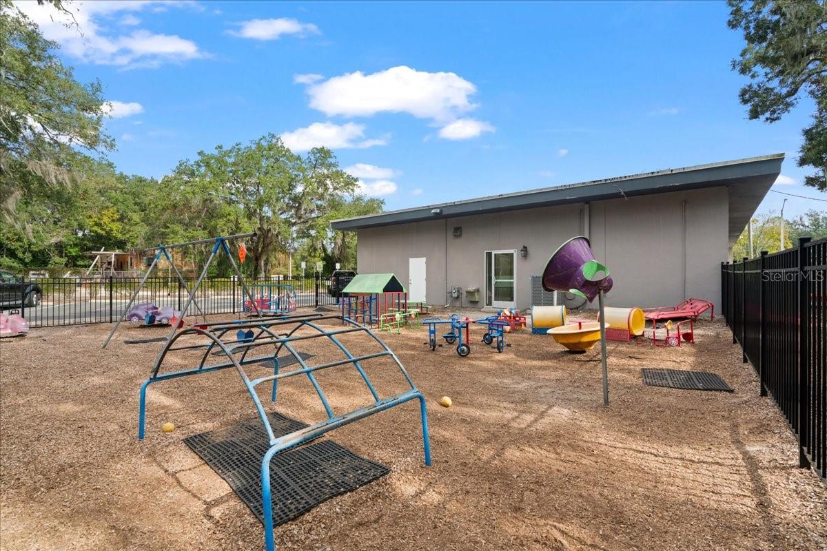 NORTHEAST SEOLA - Commercial Sale