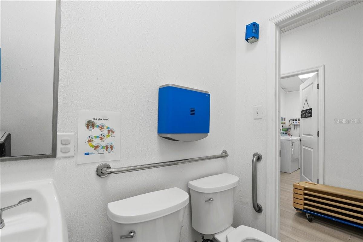 NORTHEAST SEOLA - Commercial Sale