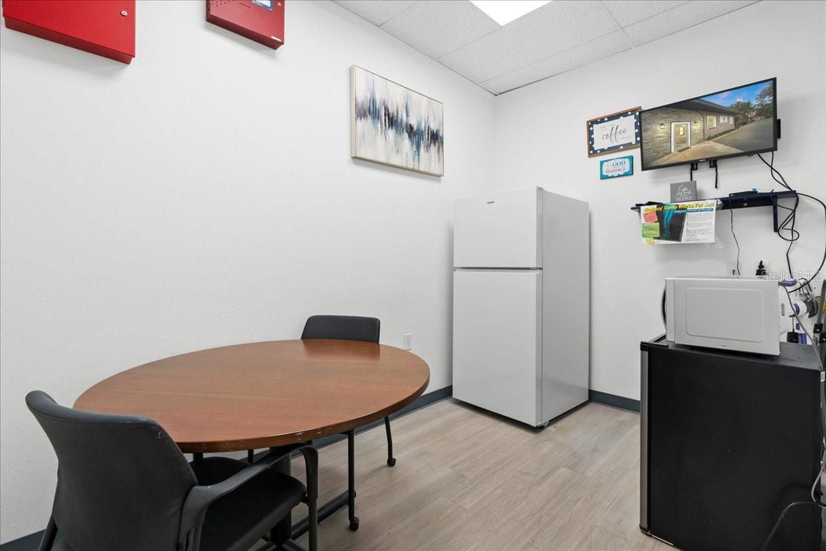 NORTHEAST SEOLA - Commercial Sale