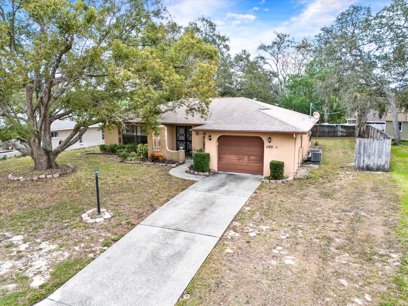 SPRING HILL - Residential