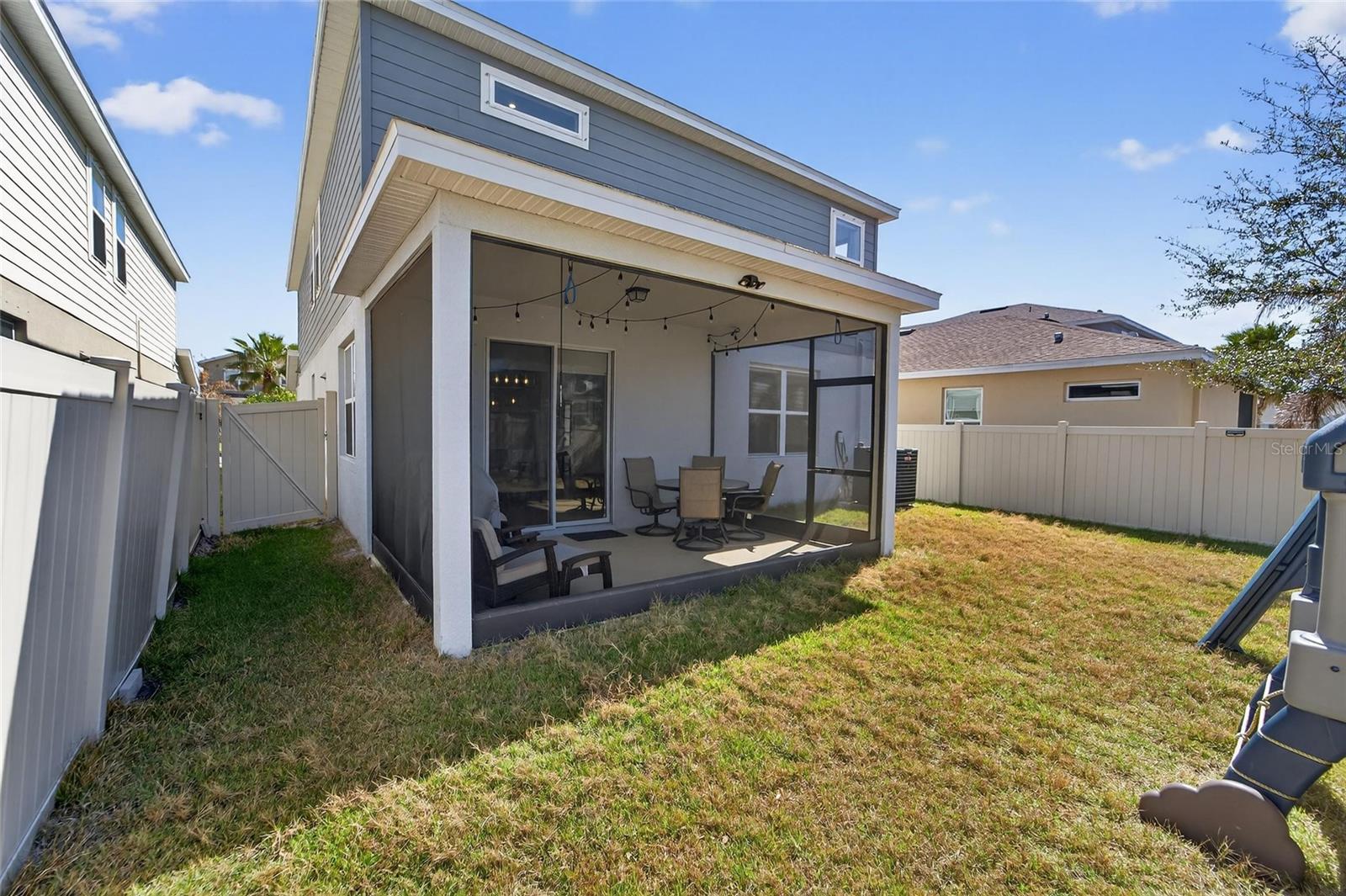 LUCAYA LAKE CLUB PH 4A - Residential