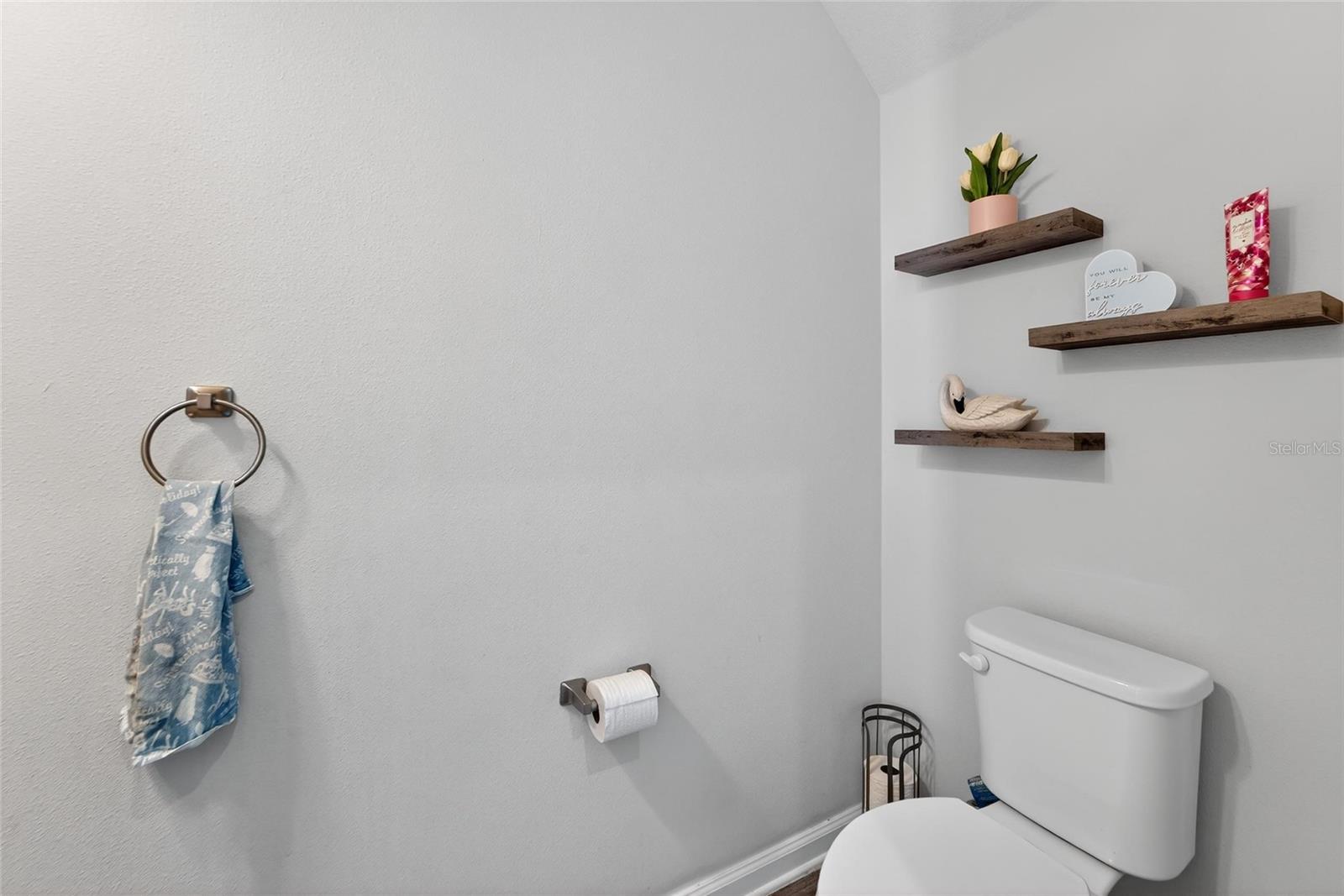 LUCAYA LAKE CLUB PH 4A - Residential