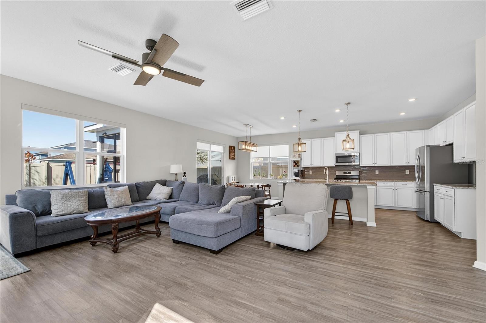 LUCAYA LAKE CLUB PH 4A - Residential