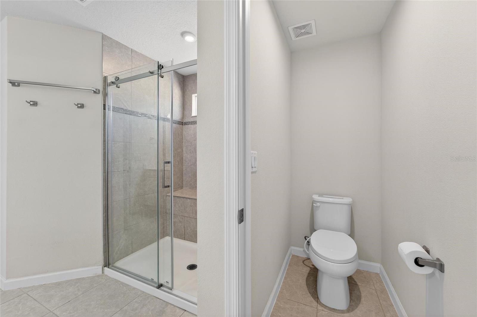 LUCAYA LAKE CLUB PH 4A - Residential