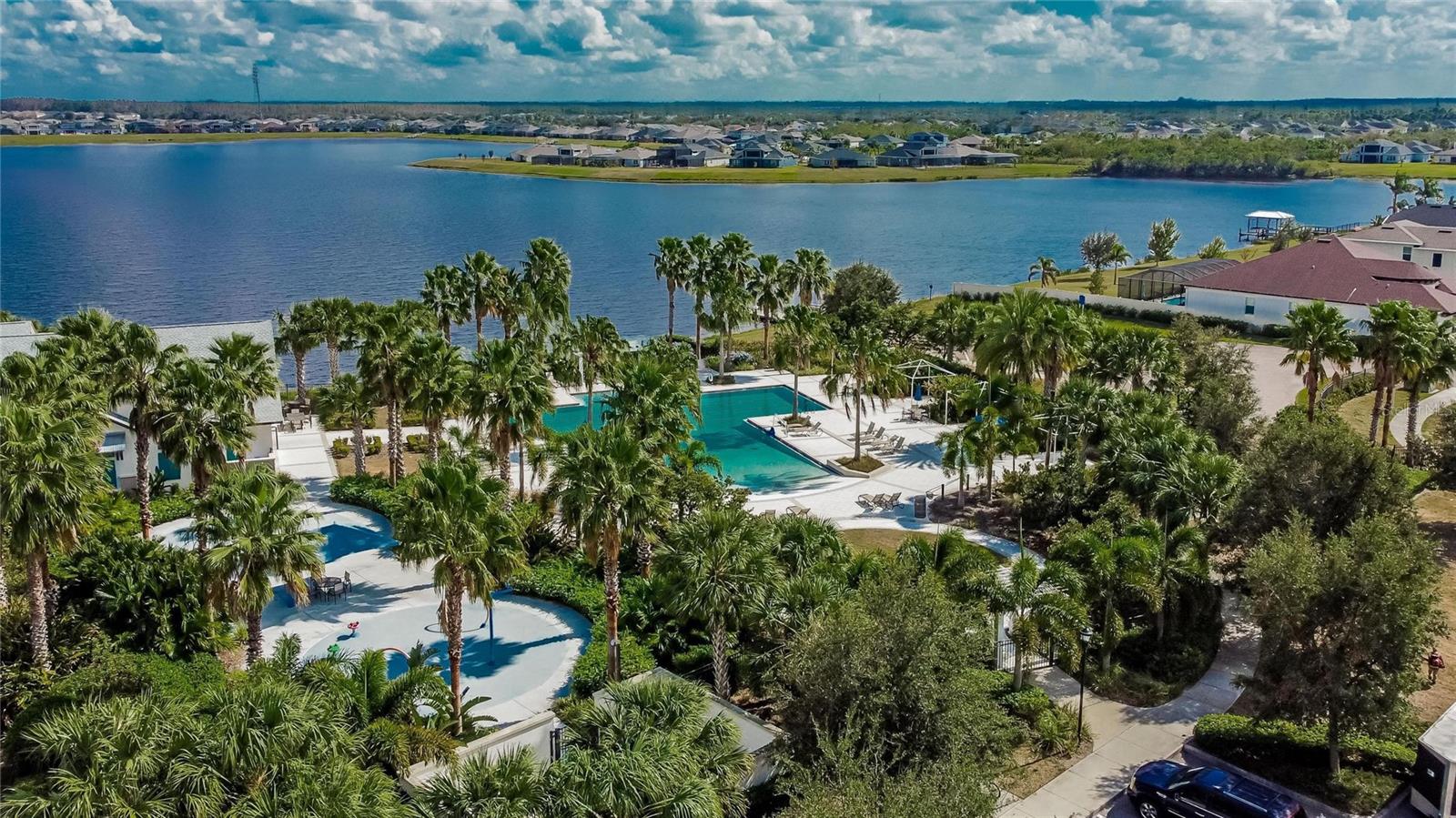 LUCAYA LAKE CLUB PH 4A - Residential