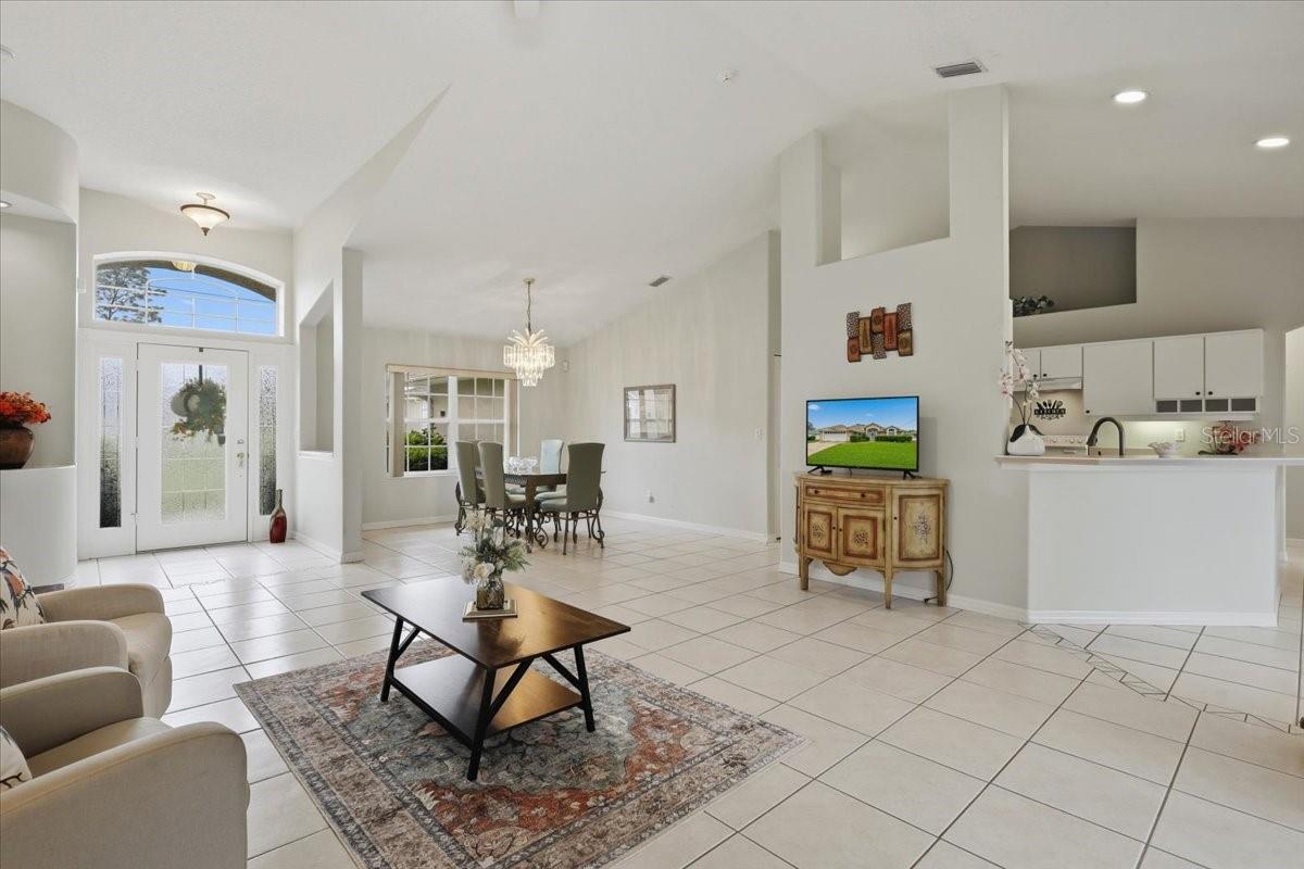 65 WOODBURY DRIVE