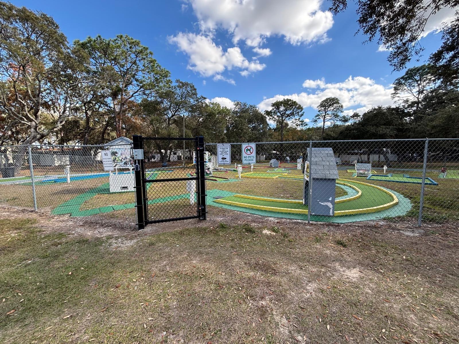 YOGI BEARS JELLYSTONE PARK CONDO 02A - Residential