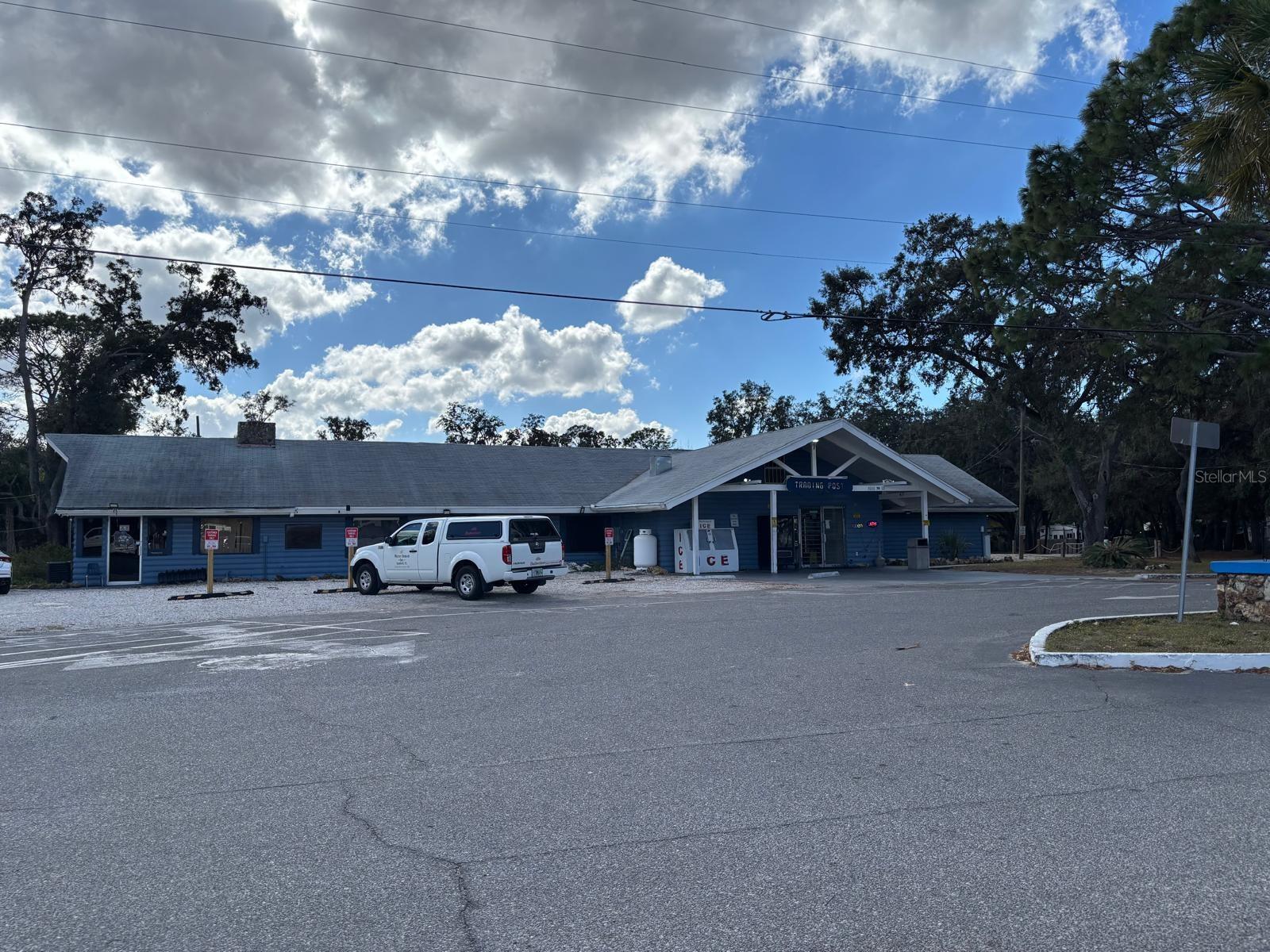 YOGI BEARS JELLYSTONE PARK CONDO 02A - Residential