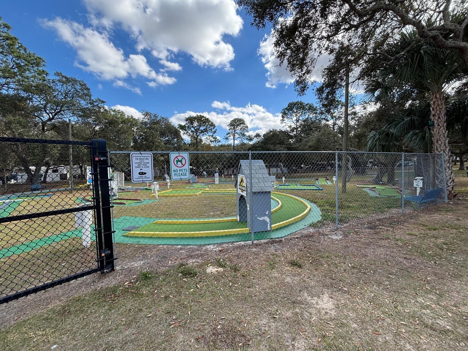 YOGI BEARS JELLYSTONE PARK CONDO 02A - Residential