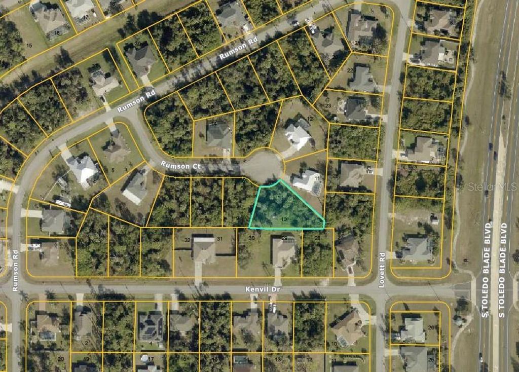 Photo of 1215 Rumson Court, North Port, FL 34288 (MLS # N6143304)