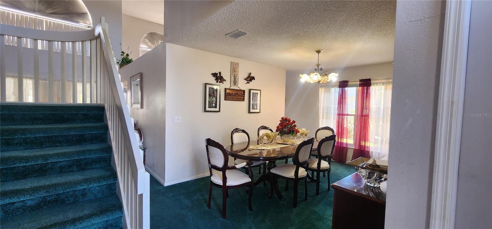 672 STERLING DRIVE
