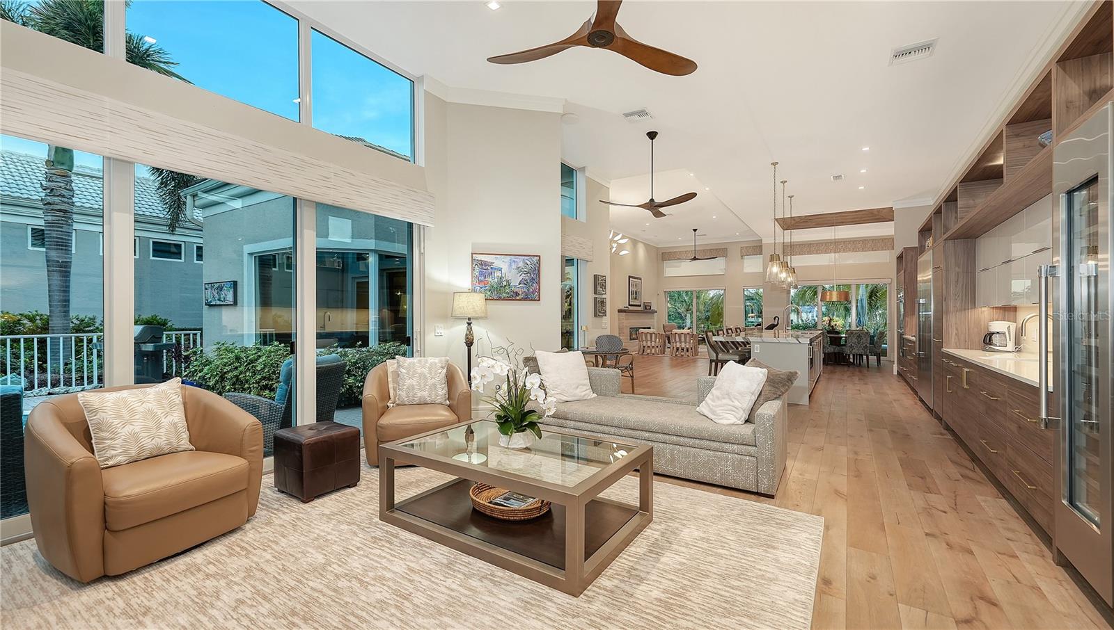 QUEENS HARBOUR - Residential