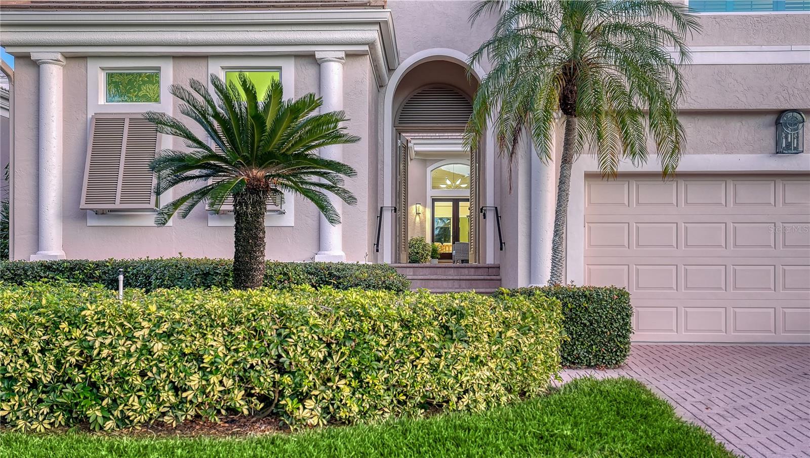 QUEENS HARBOUR - Residential