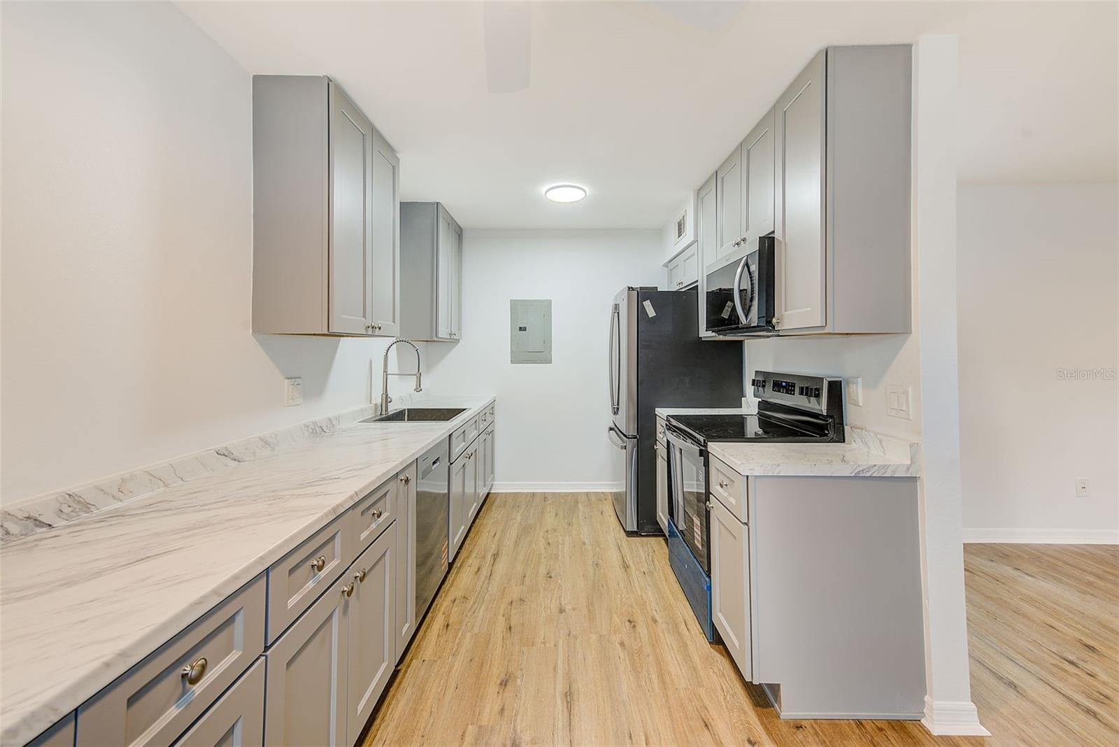 GULF WINDS CONDO - Residential