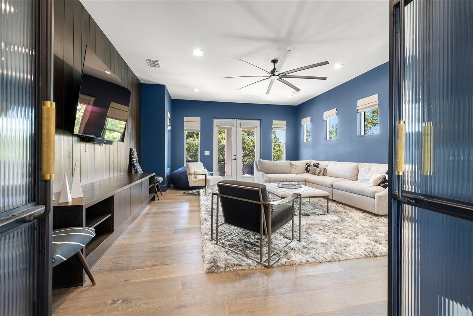 STONEY POINT - Residential