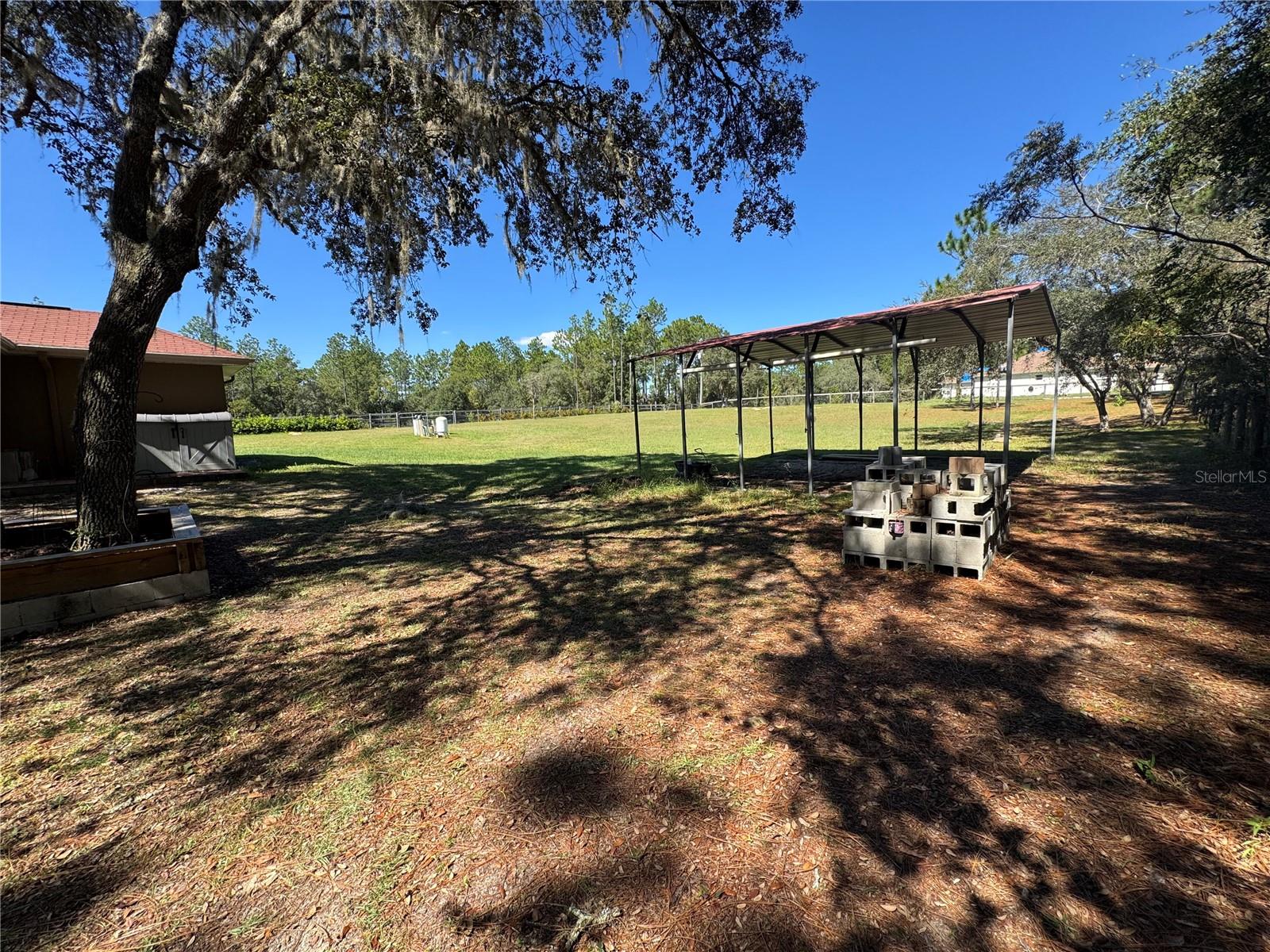 ROLLING HILLS UN 05 - Residential Lease