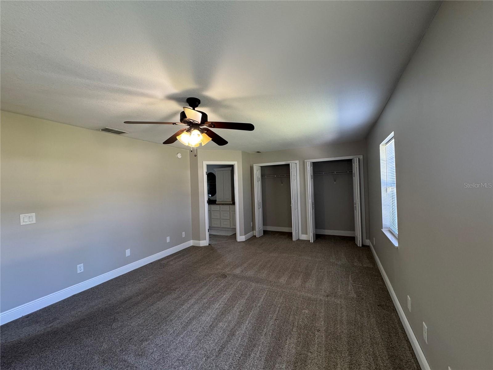 ROLLING HILLS UN 05 - Residential Lease