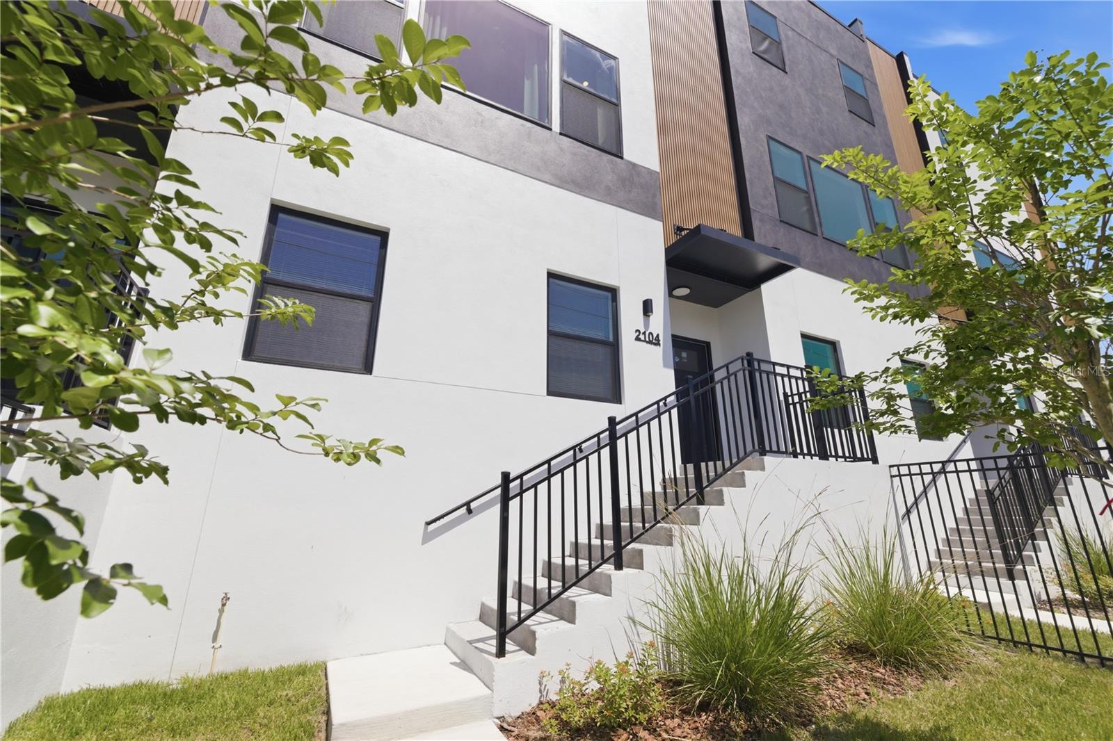 2104 4TH STREET S 3