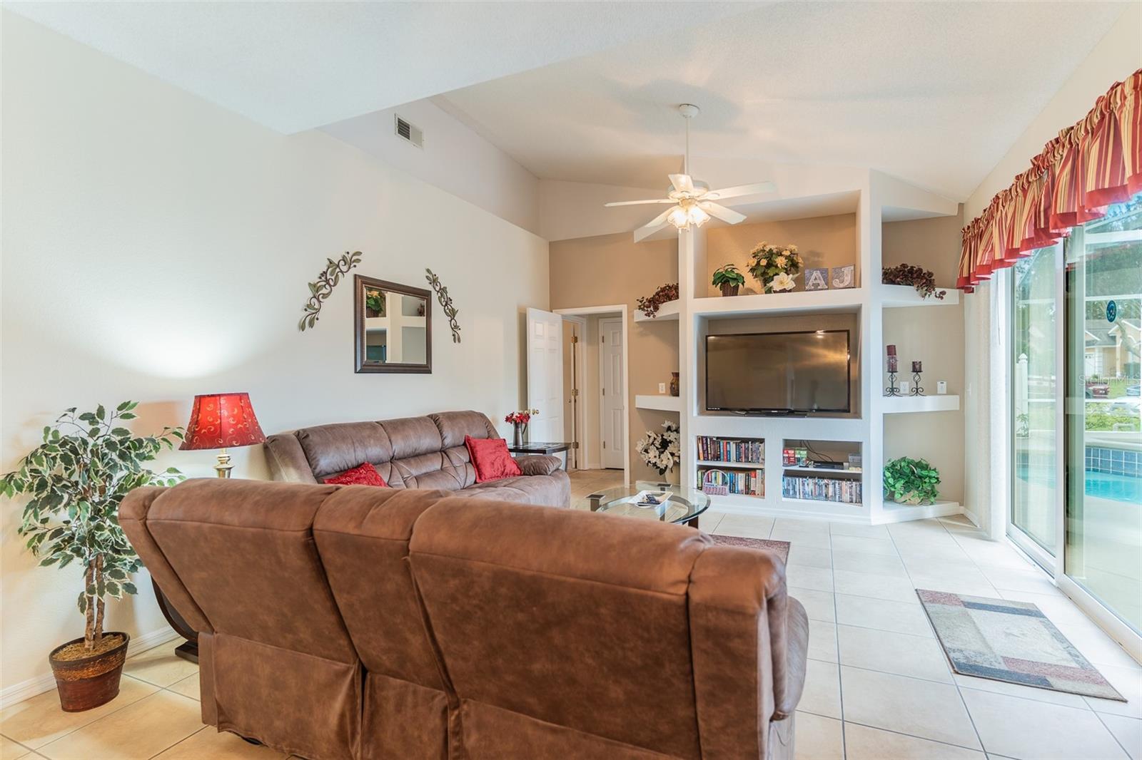 WESTRIDGE - Residential