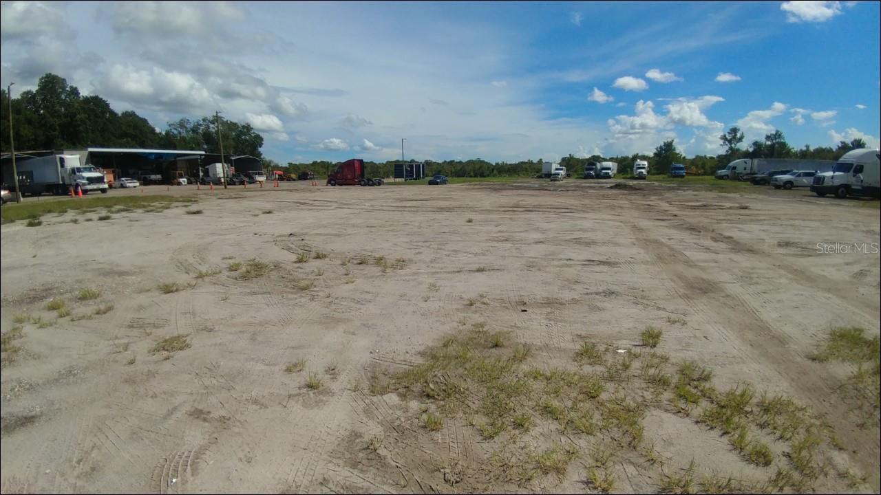 UNPLATTED - Land