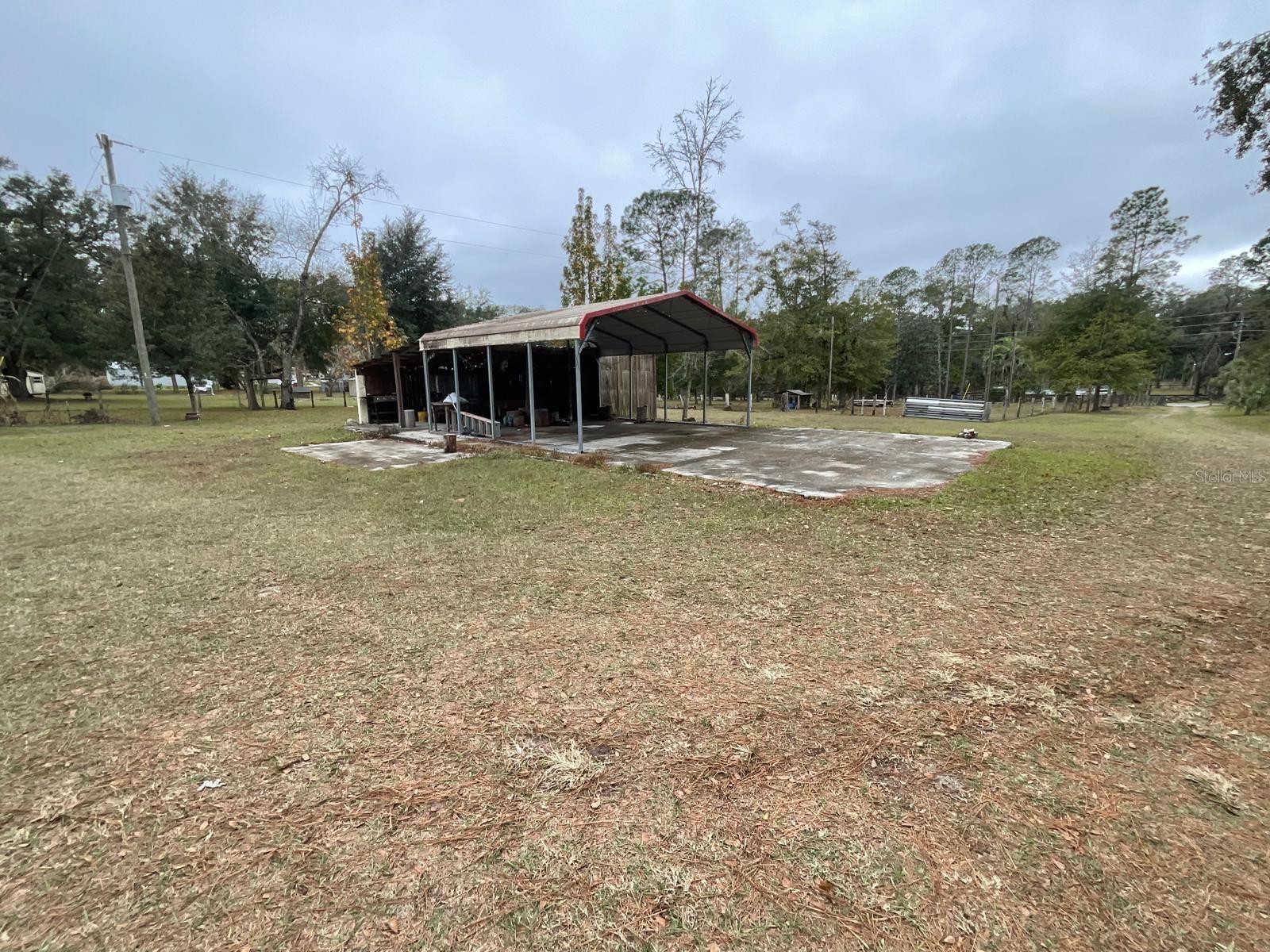 LAKE TROPICANA RANCHETTES - Residential