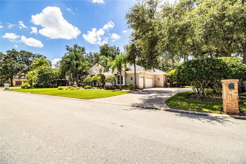 A home in LAKELAND