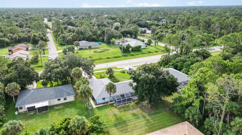 A home in NORTH PORT